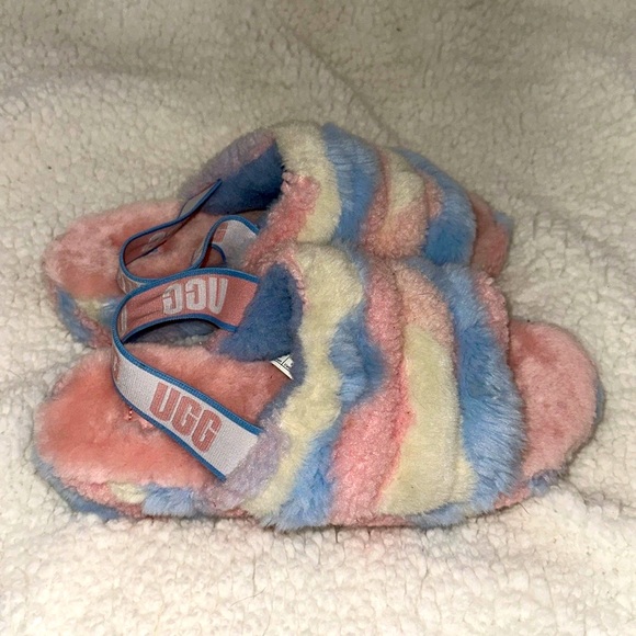 New UGG Fluff Yeah slide flat sandals in Multi color in size 9 - Picture 2 of 8